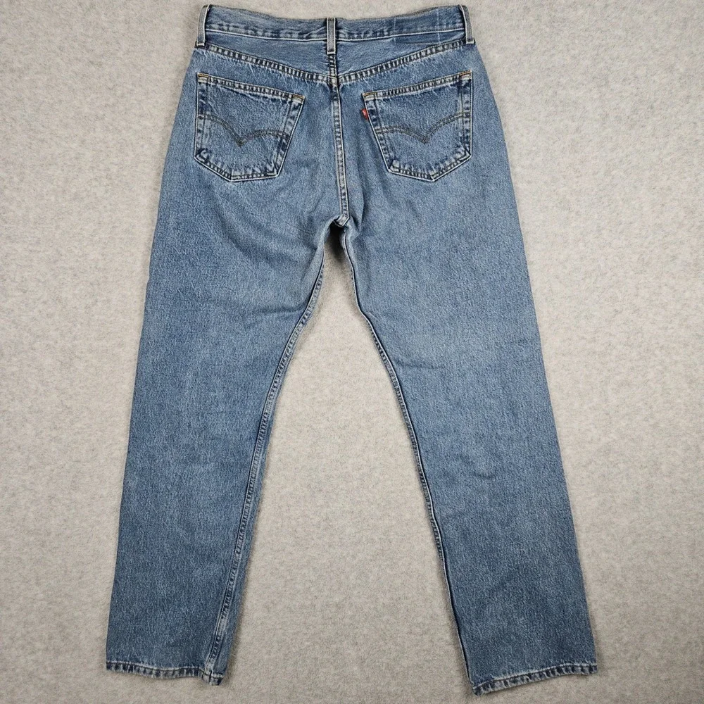 Vintage Levi's Mens 34x32 Blue Jeans 501 Straight Leg Button Fly Denim (06/2000)